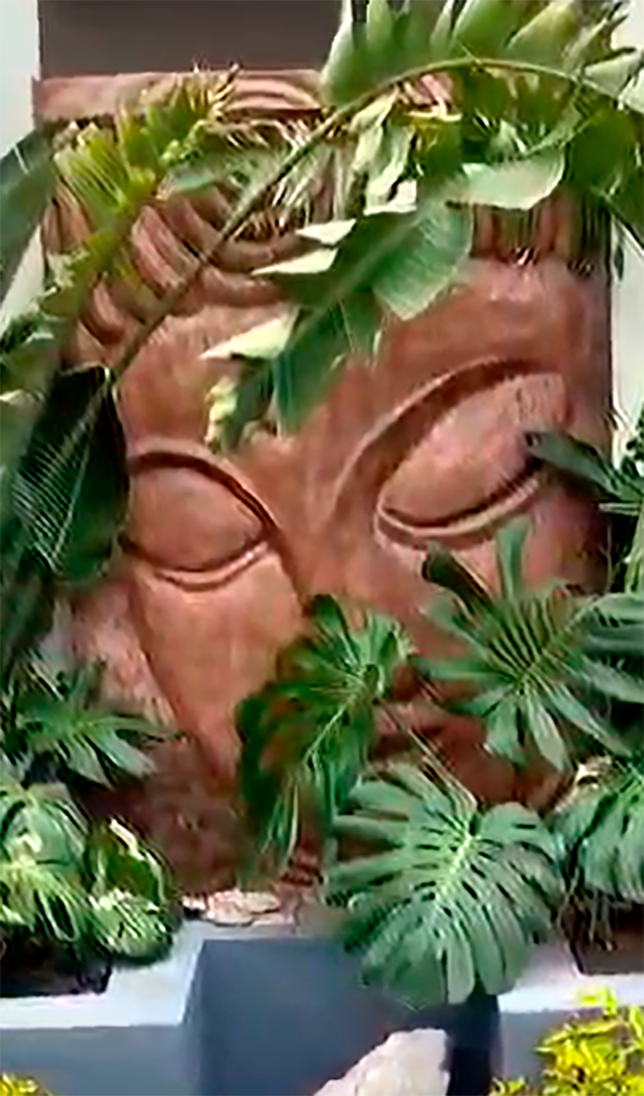 Fuente Buda gigante vista superior